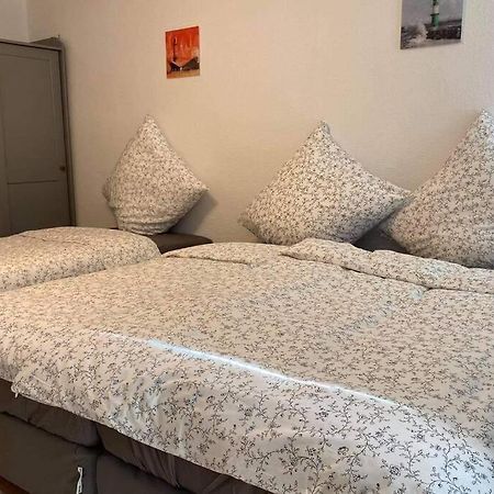 Beste Lage In Rostock: 2-Zimmerwohnung Mit Balkon Im 1.Og 외부 사진