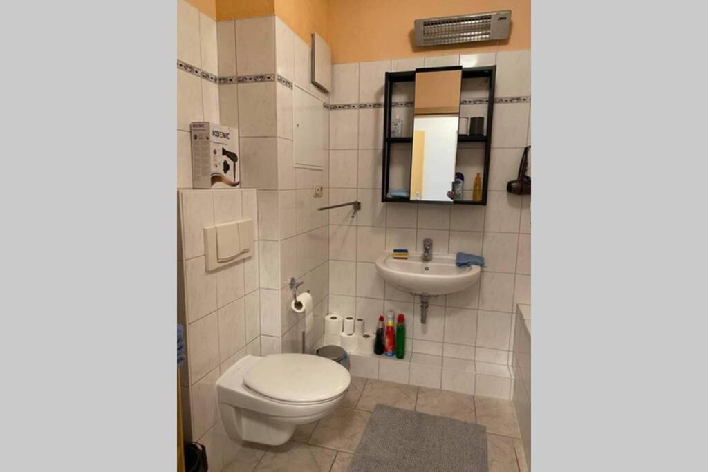 Beste Lage In Rostock: 2-Zimmerwohnung Mit Balkon Im 1.Og 외부 사진